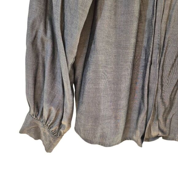 Liz Claiborne Blue Chambray Poly /Rayon Long Sleeve Blouse - Picture 4 of 9